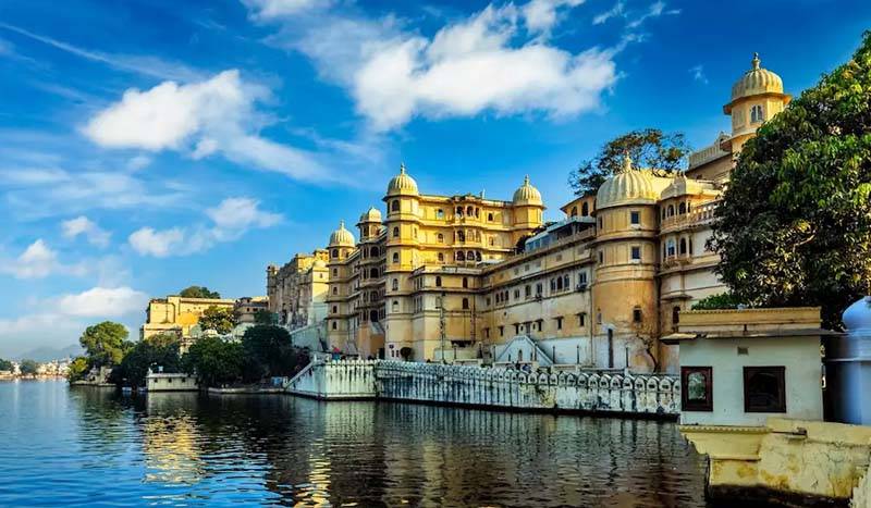 8 DAYS GOLDEN TRIANGLE TOUR WITH UDAIPUR